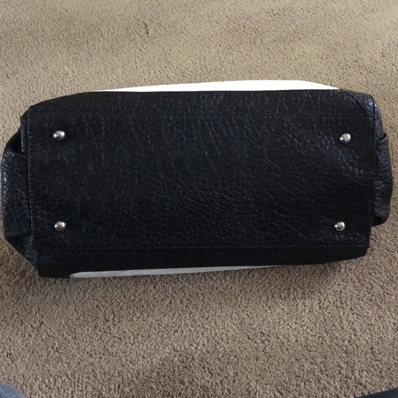 Simply Vera - Picture 8 of 8